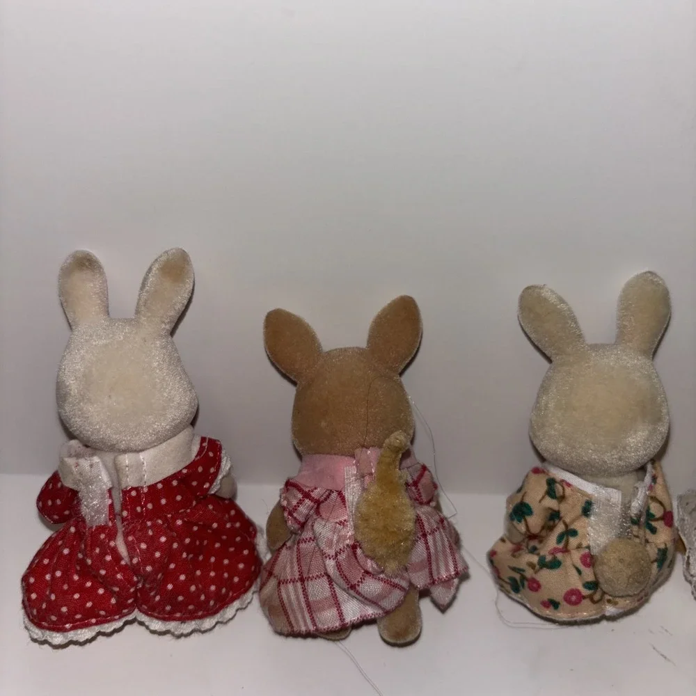 Calico Critters Lot of 8 Collectible Figures Woodland Friends